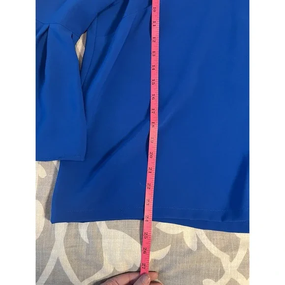 H&M Size 12 Royal Blue Solid V-Neck 3/4 Bell Sleeve Blouse Bright Colorful Work - Picture 4 of 6